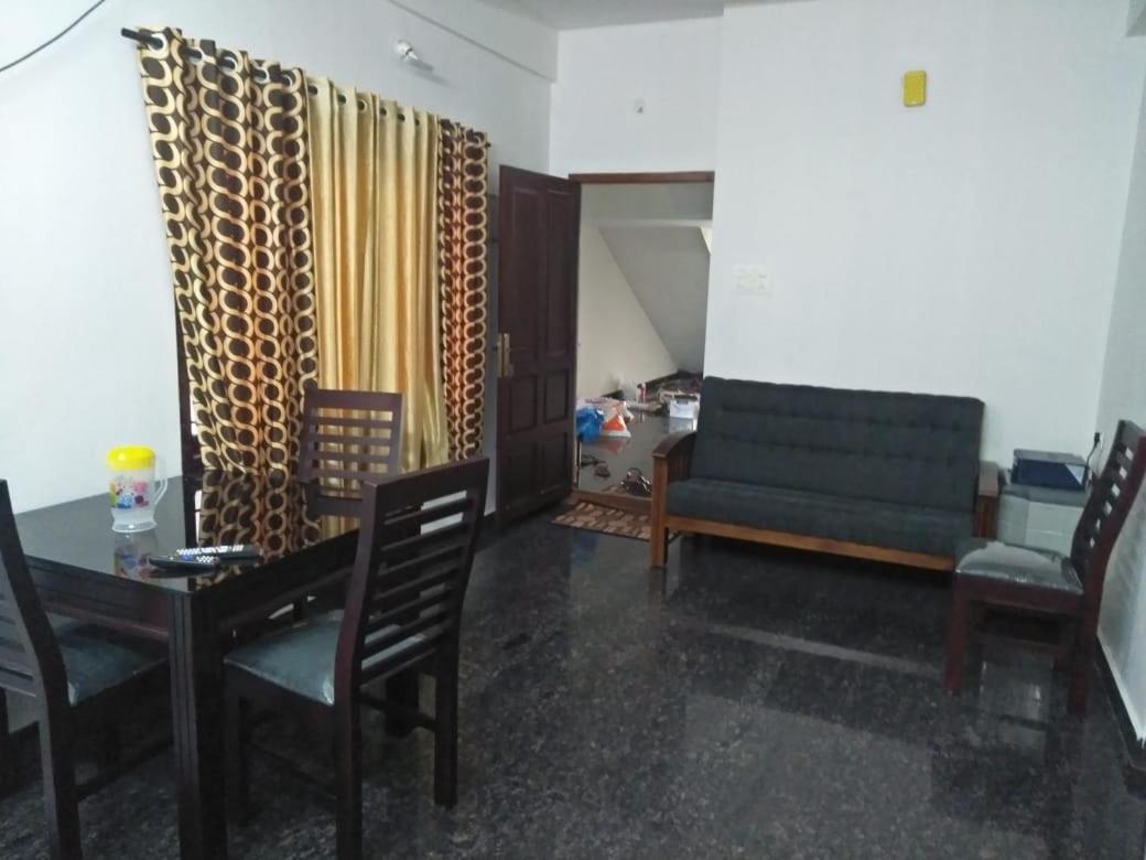 Coral Homes Kochi Habitación foto
