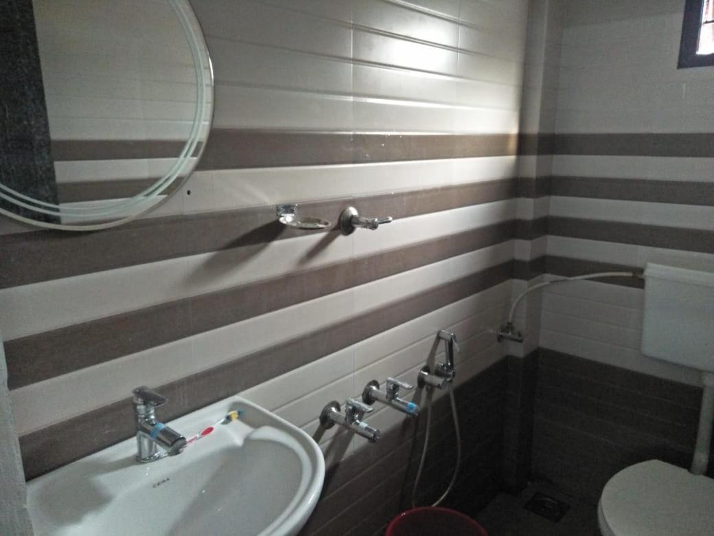 Coral Homes Kochi Habitación foto